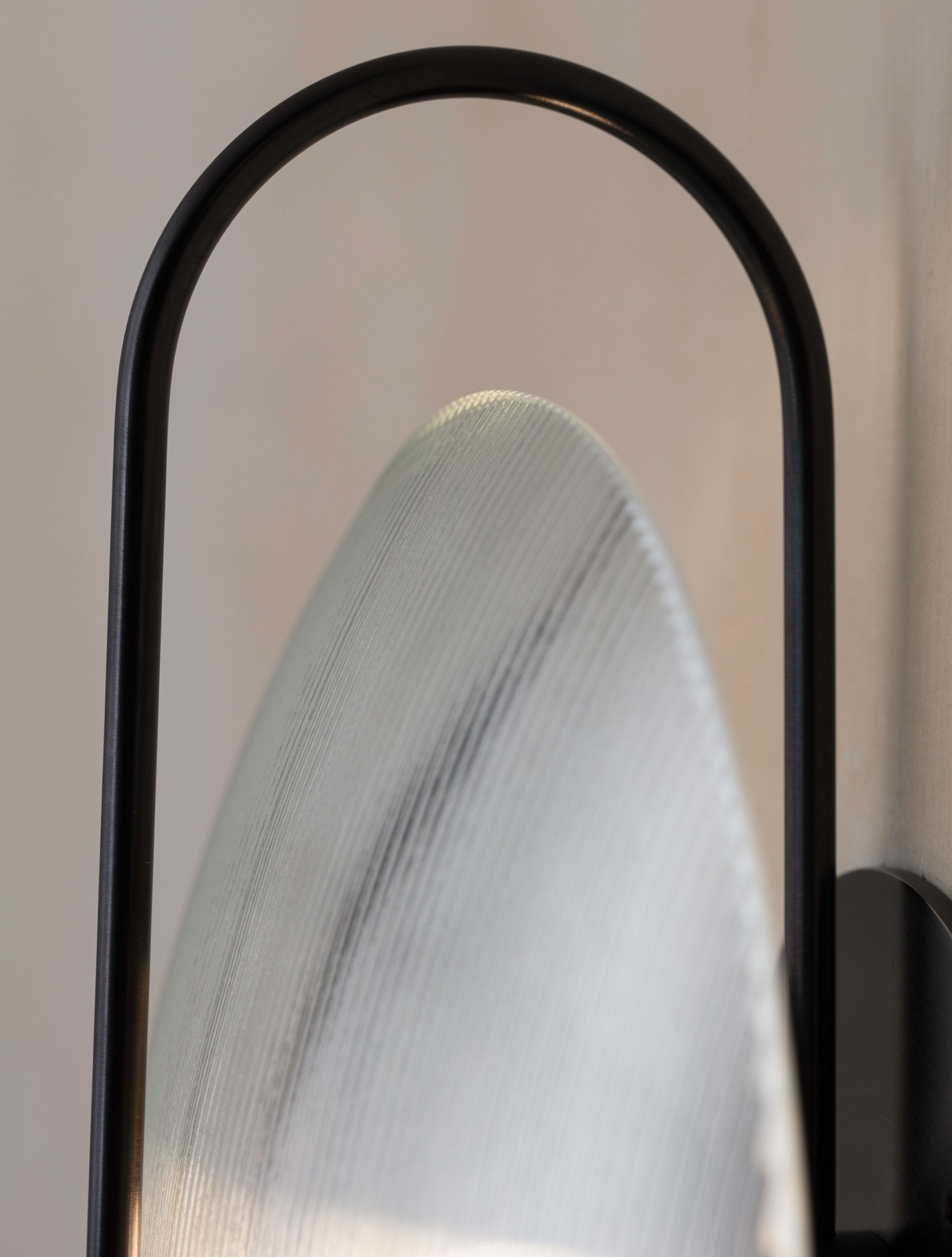 ADA Aperture - Case Glass Sconce 10"